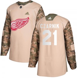 Austin Czarnik Detroit Red Wings Adidas Youth Authentic Veterans Day Practice Jersey (Camo)